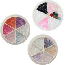 O sonho de qualquer entusiasta de artesanato DIY: lindos enfeites de unha para criar padrões exclusivos em diversas superfícies, fáceis de aplicar