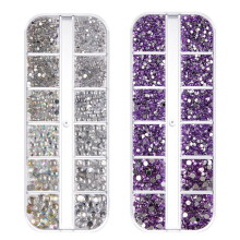 Creative Elegance: Rhinestones for Craft, Quality Glass Material, Easy Application, Multi-faceted Sides, Ideal for Personalized Creations, Sparkle an