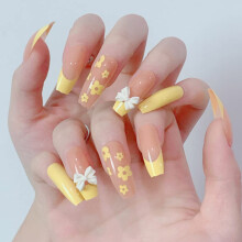 Künstliche Fingernägel mit Designs, ungiftige, glänzende Acrylnägel, lange Press-On-Nägel für eine bequeme und preiswerte Alternative zum