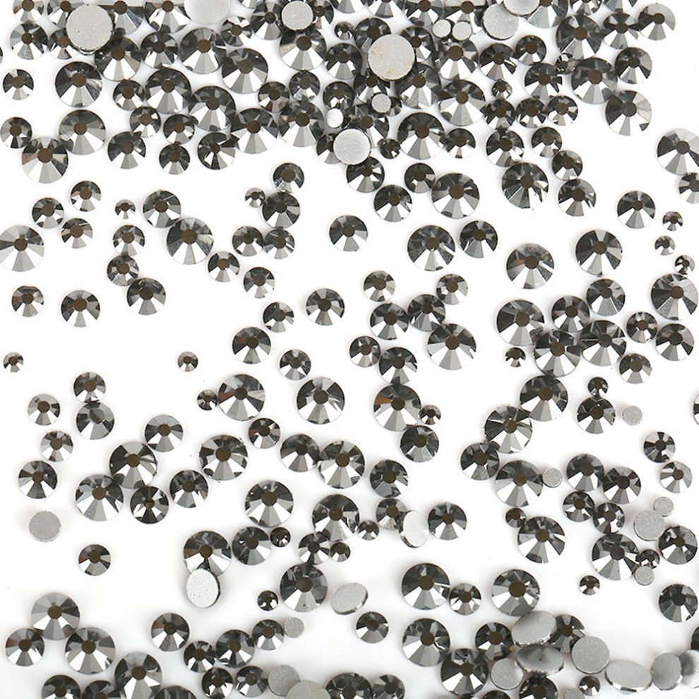 Multi-Faceted Cut Rhinestones, High Refraction Crystal Accents for Creative Projects, Non-Hotfix Glass Flatbacks for Easy Glue Application on Clot