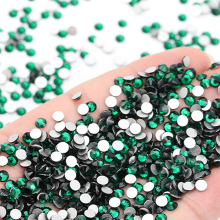 Reflektierende Strasssteine aus Glas mit flacher Rückseite, glänzende Oberflächen für DIY-Bastelarbeiten, einfach mit Kleber zu verwenden,