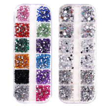 Funkelnde Kreativität: Glassteine mit flacher Rückseite für unvergessliche Nageldesigns, inklusive praktischem Anwendungswerkzeug, geeignet für