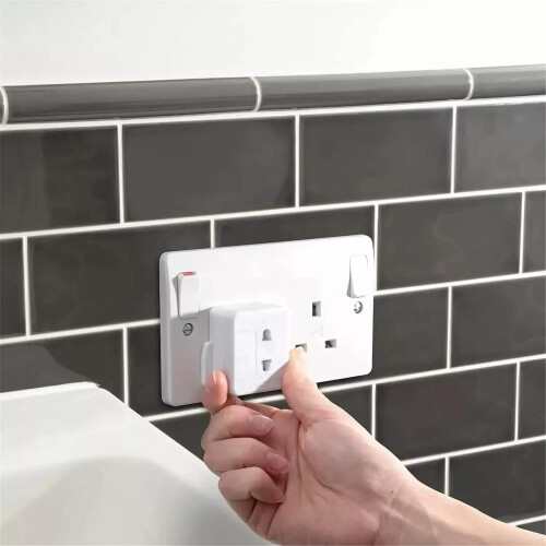 JD Brands Toothbrush Adapter Plug – UK 3-Pin Shave 1