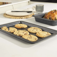 Salter Baking Tray Carbon Steel Megastone Palladium Collection 37 cm Black