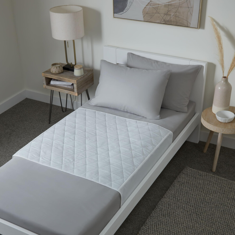 Guardedsleep Washable Bed Mats By | Premium Quality Waterproof Bed Pads | Incontinent Bed Wetting Sheets For Adults Or Children | Reusable Mattress P