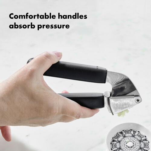 OXO Good Grips Garlic Press 2