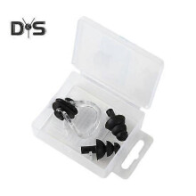 Conjunto de clipe nasal e protetores auriculares de silicone para natação. Clipe nasal infantil, protetores auriculares subaquáticos, equipa