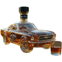 (D) Whiskey Bottle Wild Horse Car Shaped Expertly Crafted PewterGlass 3D Creative Car Theme