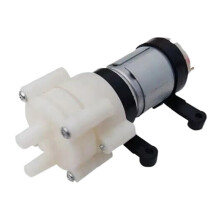 DC Diaphragm Water Pump 612V Low Noise Shockproof for Car Washing and Inflatable Pool