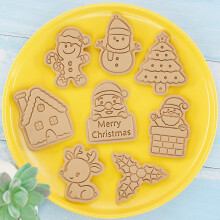 8 Pcs DIY Christmas Biscuit Mould Set 14x17.5cm Plastic Baking Tool
