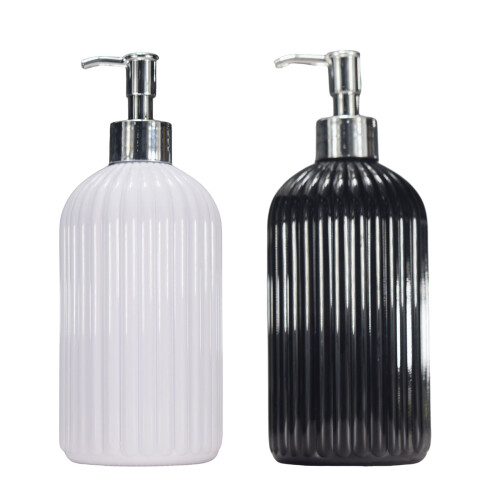 Modern Striped Soap Dispenser 500ml Soap Dispenser with-Black 1