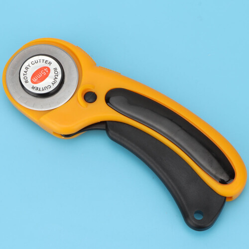 Rotary Fabric Cutter, 45mm Sharp Durable Blade for Tailoring & Quilting, Precision Engineering Ensures Clean Cutting, Ergonomically Designed Handle 2