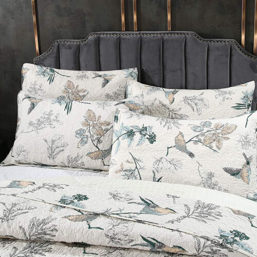Quilted Bedspreads Cotton Patchwork Double Size King Size Bedding Set 230x250 cm Includes Comforter and Pillow 1