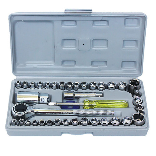 Universal Socket Wrench with Continuously Adjustable Size for Damaged Nuts and Spark Plug