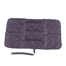 Wasserdichte Nylon-Babywickelauflage, 60x35cm, Faltbar & Tragbar, Schwarze Flecken