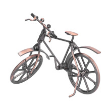 Modello di bicicletta retrò in ferro, realizzato a mano, con manubrio e pedali girevoli, scultura in metallo dal design unico, ispirata a una
