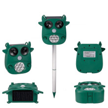 (Green) Solar Ultrasonic Animal Repeller 7 Led Flashing Light Frighten Animals Garden Pir Sensor Bird Cats Dog Repellent