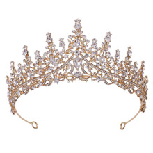 Glamorösa prinsesstiaror, bröllops- och födelsedagsfestkrona med glittrande strass, en storlek passar de flesta kvinnors huvudstorlekar