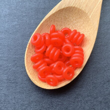 Smykkemakerens beste venn, silikongummi-avstandsperler kompatible med store merker, din go-to-løsning for DIY-smykkelaging