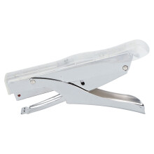 Agrafeuse robuste pour bureau, idéale pour les surfaces mates, avec un design portable et une poignée ergonomique. Construction solide pour un