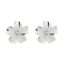 Pendientes sencillos de flores pequeñas con detalle de dije floral diminuto, joyería fina hipoalergénica de plata de ley 925, diseño delicado y