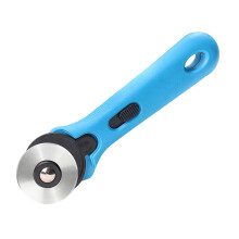 Ergonomic Rotary Cutter for Sewing and Quilting, Precision Fabric Cutting Tool with Safety Lock