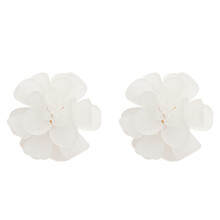 Boho Flower Stud Earrings for Women, White Flower Earrings with Resin Flower Earrings-Like Finish, Set in Hypoallergenic 925 Sterling Silver, Elegant