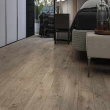 (1.35m² / Pack, PRK902) Click Laminate Flooring 12mm Wood Effect AC5 Rated For Home & Commercial Use