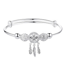 Dream Catcher Design Adjustable Charm Bracelet, Handmade Dainty Wristband with Hypoallergenic Silver Plating, Lightweight Easy to Wear Chic Jewelry fo