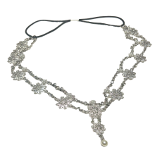Fascia per capelli bohémien con design a corda regolabile, fiori unici e cristalli scintillanti, adatta per costumi e servizi fotografici, ideale