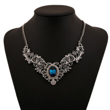 Squisita collana da donna, ciondolo elegante formale senza piombo con accenti di strass e design vintage rifinito a mano, regolabile dal temperamento