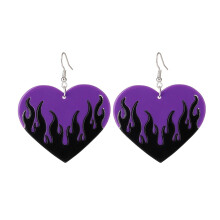 Gioielli alla moda per donne, orecchini a forma di cuore che bruciano con pendente a goccia, orecchini in resina leggera, orecchini con design a