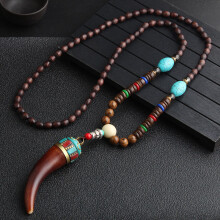 Colier lucrat manual cu mărgele din lemn Mala din Nepal, colier vintage etnic lung din lână cu mărgele din lemn, pandantiv în stil boho hippie,