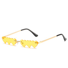 Lette solbriller UV400-beskyttelse Uindfattede hjerteformede briller Splintfrie holdbare modedesign antireflekslinser Vintage flammestil Alle ansigter
