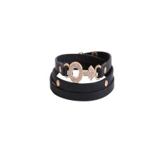 Pulseras de cuero con diseño de flecha y diamantes de imitación, cierre a presión, ideales para el día a día. Material de cuero suave. Joyería