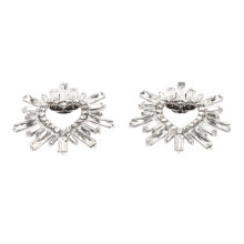 Gearrthóga Bróg Bling do Mhná, Aiplis Bróidnéireachta Croí le Rhinestone, Is féidir iad a cheangal ar aghaidh, taobh nó cúl bróga le