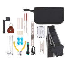 Saitenorganizer, Gitarrenzubehör-Set, Gitarrenstimmgerät, Gitarren-Capo, Stegstifte, Sechskantschlüssel, Griffbrettschutz, Saitenlage-Lineal,