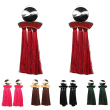 Pendientes colgantes de borlas escalonadas para mujer, pendientes colgantes con flecos hechos a mano, pendientes colgantes elegantes y delicados de