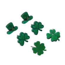 Set di orecchini per le feste con design a trifoglio glitterato, piccoli orecchini a perno e orecchini pendenti, accessori portafortuna a forma di