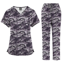 (45001-4, S) Ensemble de blouse médicale imprimée pour femme : haut à col en V et pantalon à poches, uniforme d’infirmière confortable