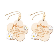 2 Pcs Please Do Not Touch or Kiss Baby Sign, Flower Shape Wooden Tag, Natural Wood Color, Lightweight 20g, for Newborn Car Seat Stroller