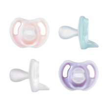 Tommee Tippee Ultra-Light Soothers, 0-6m, 4 Pack, Lightweight Design, Symmetrical