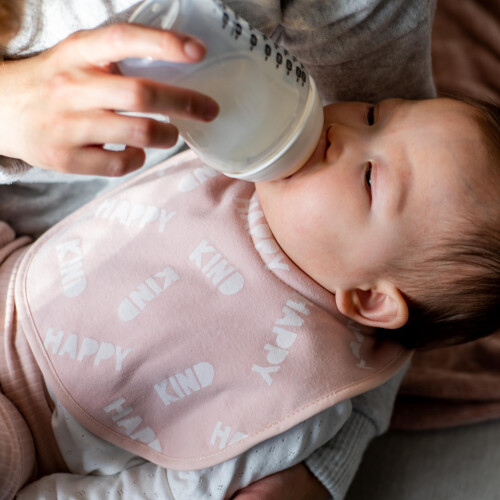 Tommee Tippee Tommee Tippee Milk Feeding Bibs, Comfeefit, Super Soft and Extra Absorbent, 2