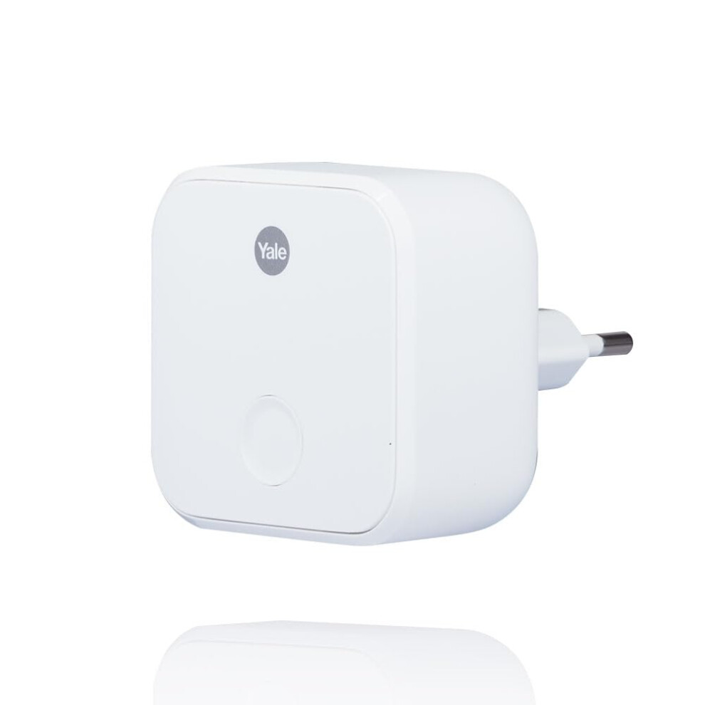 Yale - Connect Wi-Fi Bridge (05/401C00/Wh) - Remote Access, Voice Assistant Integration For Your Smart Lock.