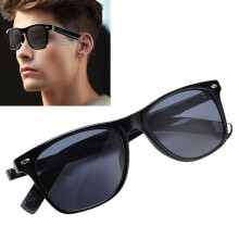 Smart-Übersetzungsbrille Bluetooth 5.3 Über 100 Sprachen Eingebautes Mikrofon Lautsprecher Schwarzer Rahmen
