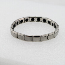 Bracciale a maglie modulari italiane in acciaio inossidabile antiruggine con ciondoli ad incastro, bracciale iniziale spazzolato per l'uso