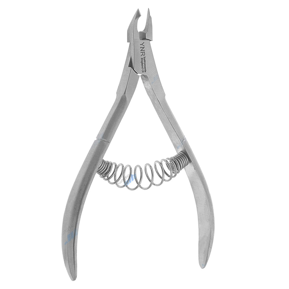 Professional Stainless Steel Cuticle Nipper and Cutter with UltraSharp 7mm Blade for Manicure