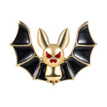 Bat-Shaped Enamel Pin For Fashion Lovers, Brooch For Women Trendy Gothic Accessory With Wear-Resistant Alloy Finish, Trendy Enamel Brooch Pin For Holi