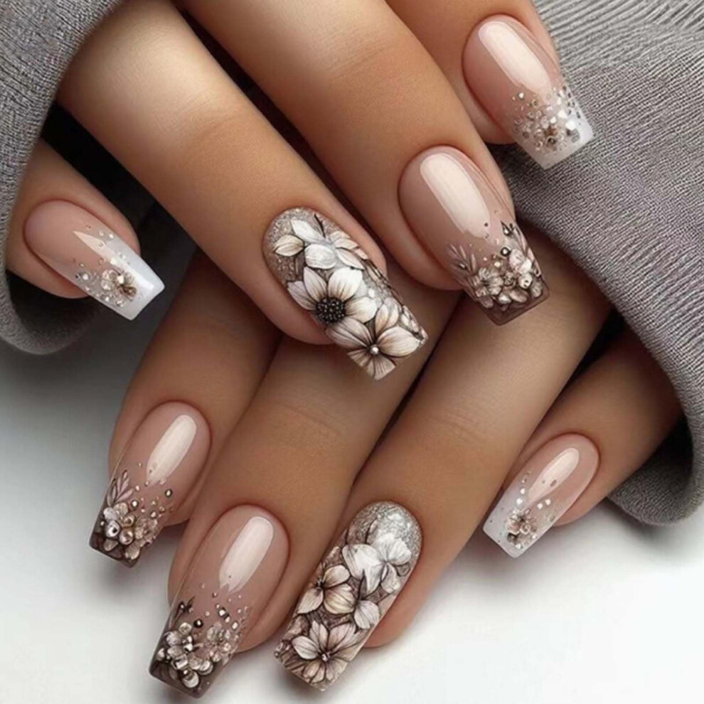 Luxury Floral Press on Nails Set Medium Square Gradient Nude Fake Nails for Women 24PCS