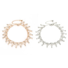 Modernes Fußkettchen für Damen, mehrlagiges Design mit Glöckchen und weicher Kette, angenehm zu tragen, verstellbarer Anhänger mit böhmischem